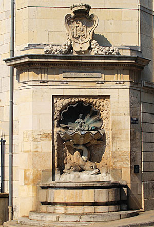 De Artibus Sequanis, Luc Breton, Fontaine des Dames, Besançon